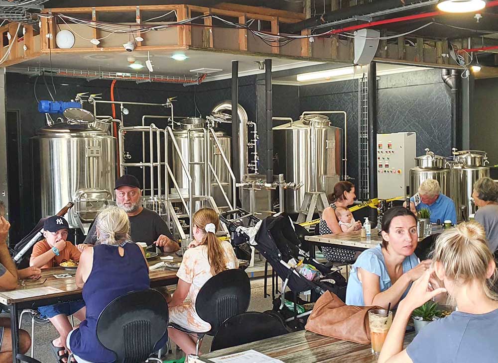 <b>Wobbly Chook Brewing Co, NSW Austra</b>